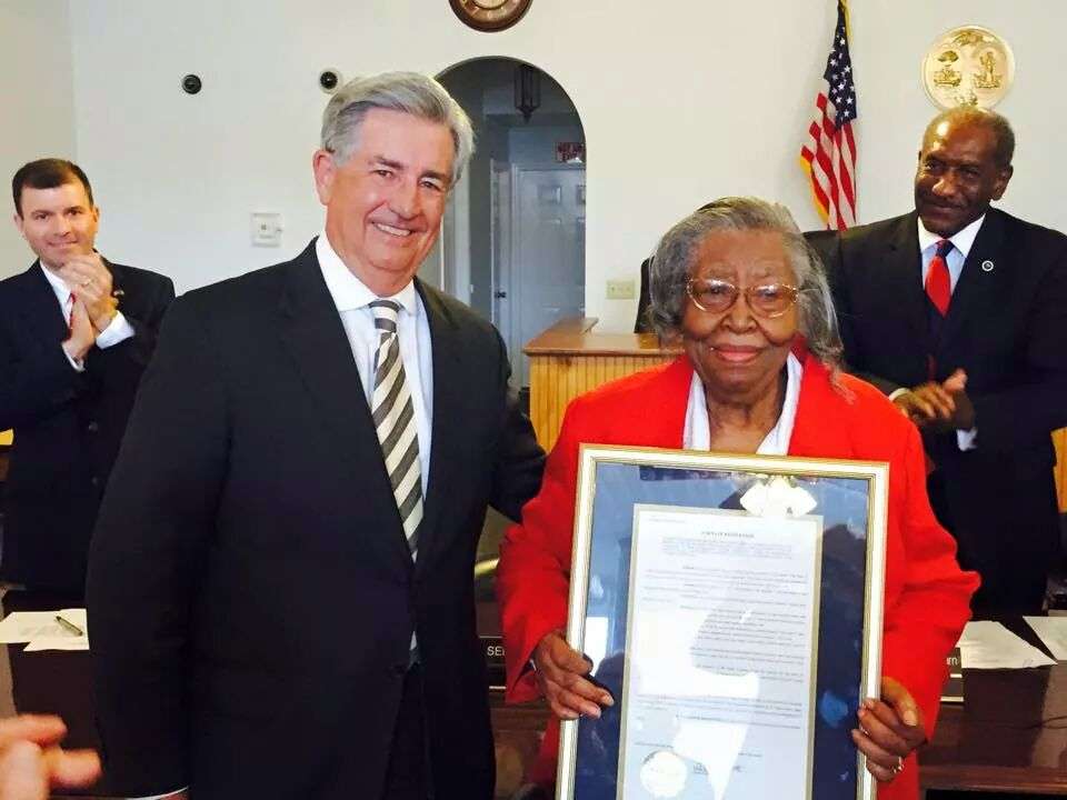 Floria Harris Retires After 36 Years of Service